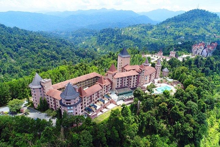 Tempat-Menarik-di-Bukit-Tinggi-the-chateau-spa-organic-wellness-resort