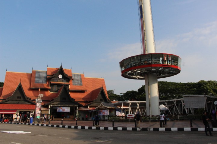 Menara-Taming-Sari-Melaka-2